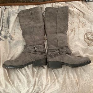 So Tall Boots Sogarland Grey